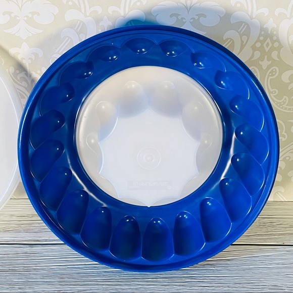VINTAGE TUPPERWARE Jello Bundt Ring Blue 1201 - Picture 4 of 4